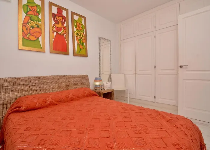 Апартаменты Playa De Aro Con Vistas Al Mar *